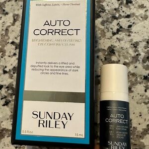 Sunday Riley Auto correct full, travel size new